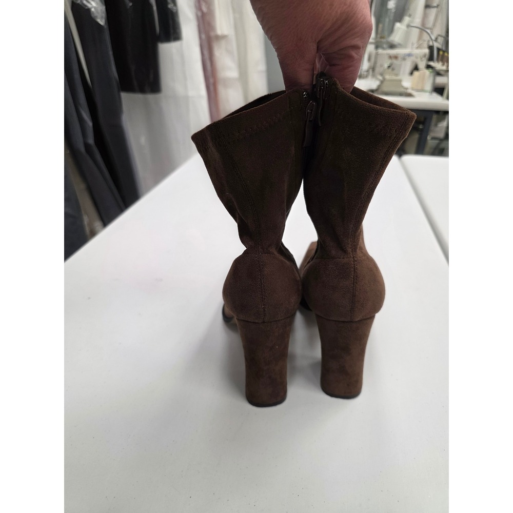 Gabrielle Union Brown Suede Square Toe Block Heel Ankle Boots Women's Size 9 - Picture 5 of 8